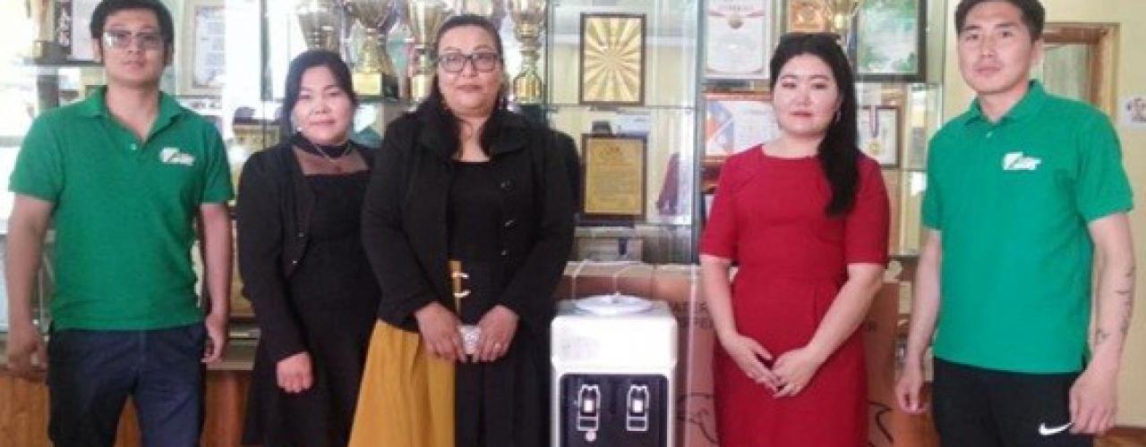 Provide material assistance to the 25th special school of Sukhbaatar district